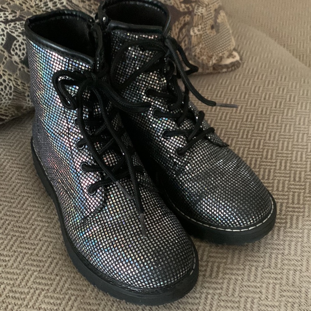 Steve Madden Kids Jbettyy Boot - Picture 4 of 7